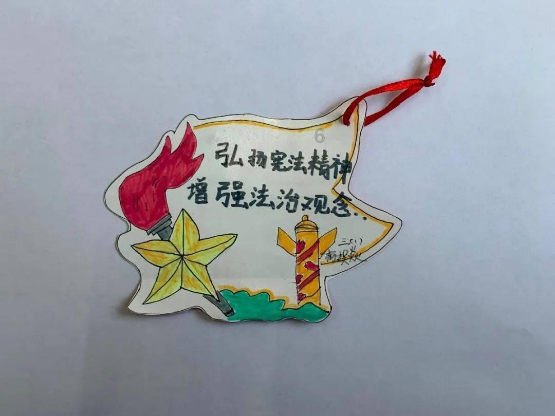 逃离天伯伦森林